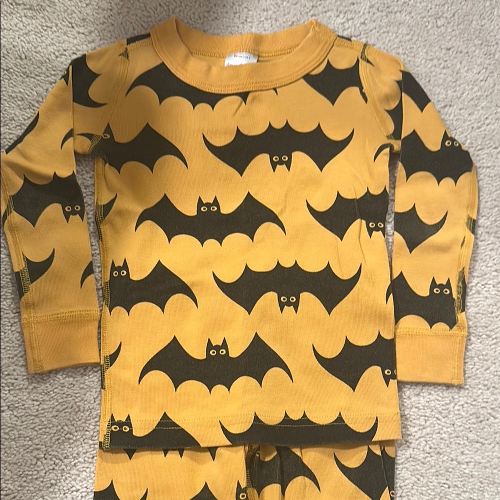 Hanna Andersson Bat Print Pajamas - long Johns